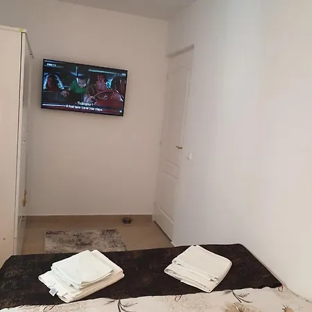 Summer Mamaia Apartamento *