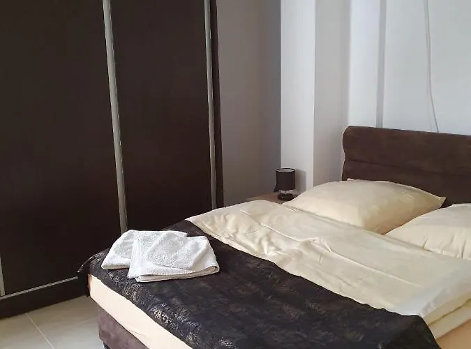 公寓 Summer Mamaia 那沃达利